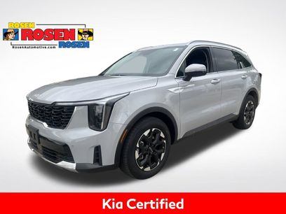 Certified 2024 Kia Sorento S w/ Panoramic Sunroof Package