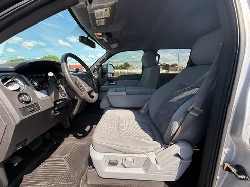 Used 2014 Ford F150 XLT w/ Equipment Group 302A Luxury AWD/4WD image 12