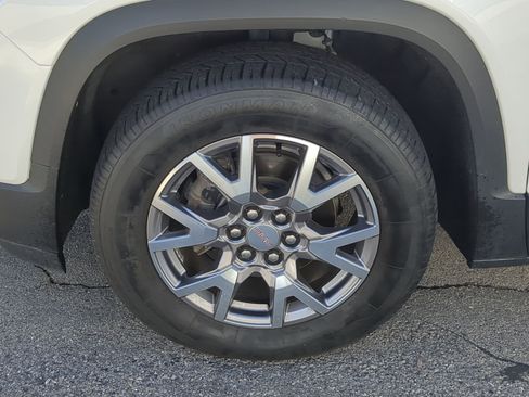 Used 2021 GMC Acadia SLT image 13