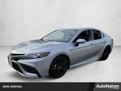 Used 2024 Toyota Camry XSE image 1