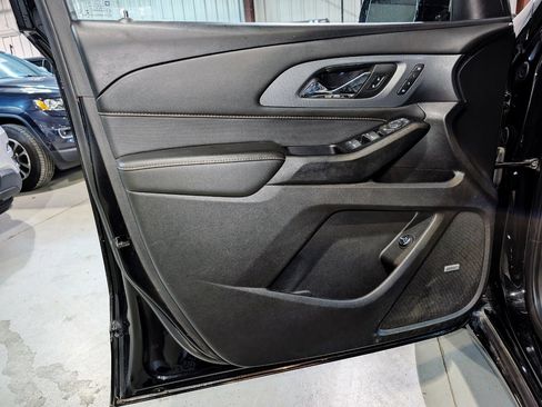 Used 2019 Chevrolet Traverse Premier w/ Redline Edition image 16