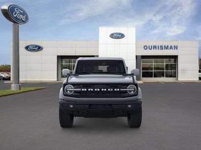 New 2026 Ford Bronco Outer Banks