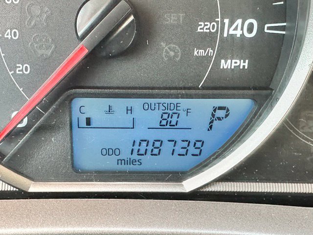 Used 2014 Toyota RAV4 XLE AWD/4WD image 8