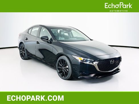 Used 2024 MAZDA MAZDA3 s FWD image 1