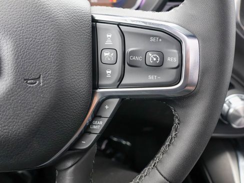 New 2026 RAM 1500 Laramie AWD/4WD image 33