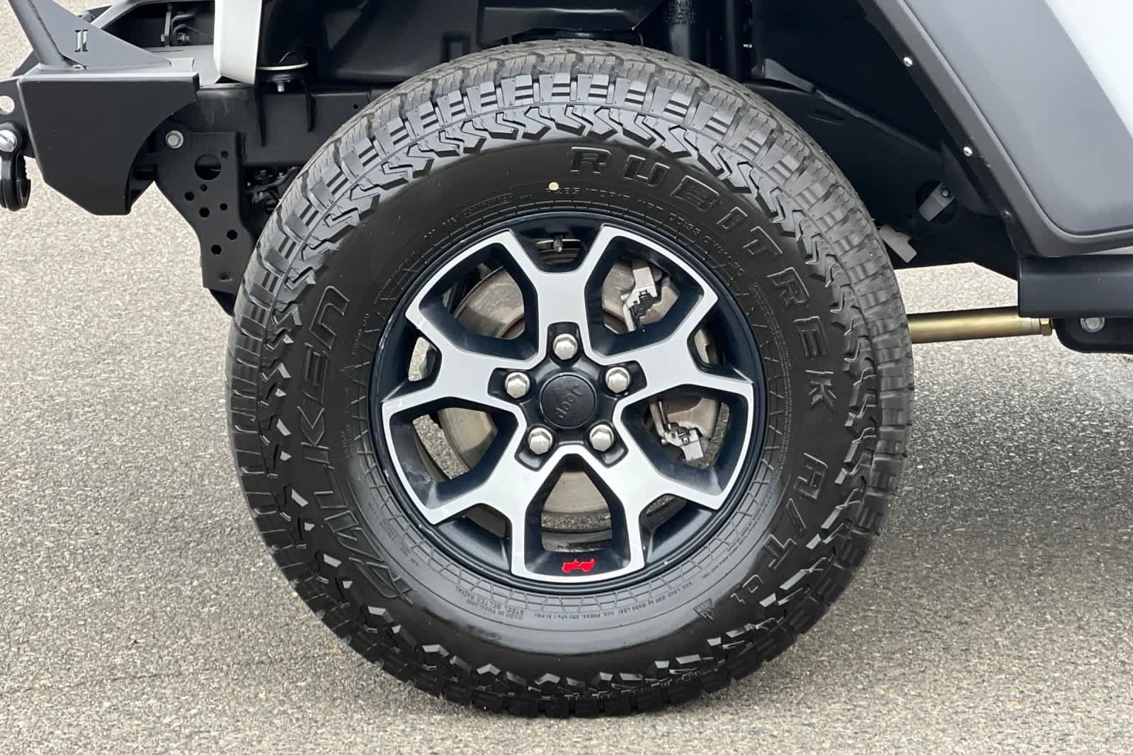 Used 2021 Jeep Wrangler Rubicon AWD/4WD image 30