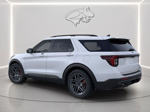 New 2026 Ford Explorer ST w/ Sun And Sound Package image 4