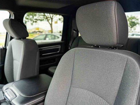 Used 2024 RAM 1500 Warlock AWD/4WD image 9