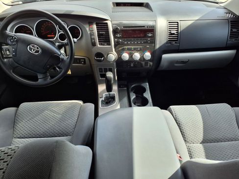 Used 2012 Toyota Tundra 2WD CrewMax w/ SR5 Pkg image 4