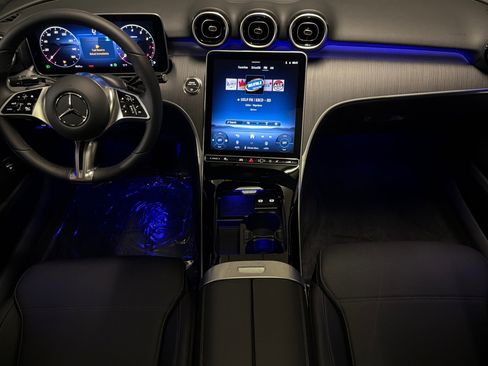 New 2026 Mercedes-Benz C 300 Sedan image 12