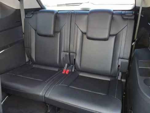 Used 2019 Volkswagen Atlas SEL FWD image 24