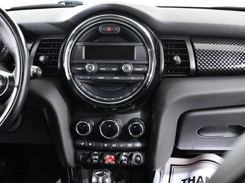 Used 2014 MINI Cooper S image 9