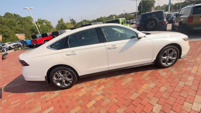 Certified 2024 Honda Accord EX image 2