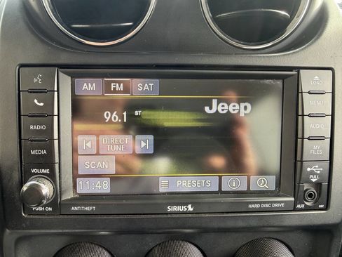 Used 2015 Jeep Patriot High Altitude image 17