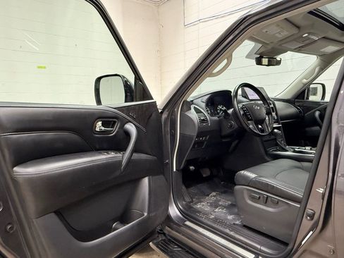 Used 2024 INFINITI QX80 Luxe image 36