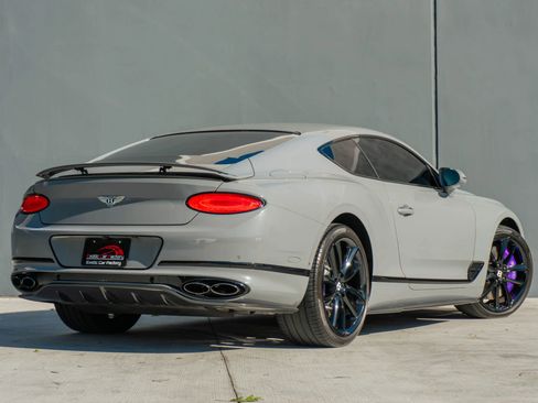 Used 2022 Bentley Continental GT AWD/4WD image 7