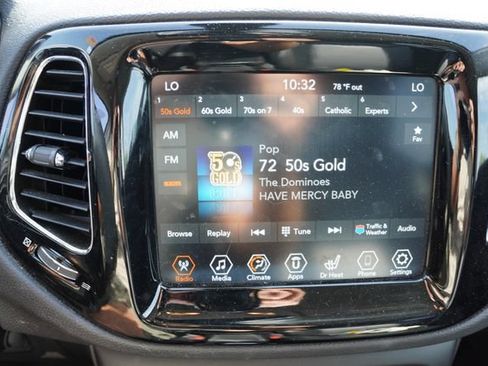 Used 2019 Jeep Compass Limited AWD/4WD image 5