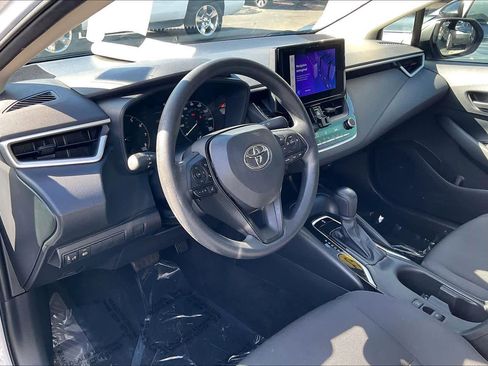 Used 2023 Toyota Corolla LE image 13