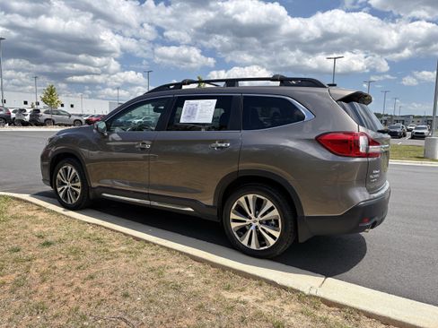 Used 2022 Subaru Ascent Touring w/ Popular Package #2A AWD/4WD image 5