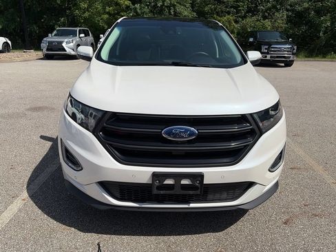 Used 2018 Ford Edge Sport w/ Equipment Group 401A AWD/4WD image 2