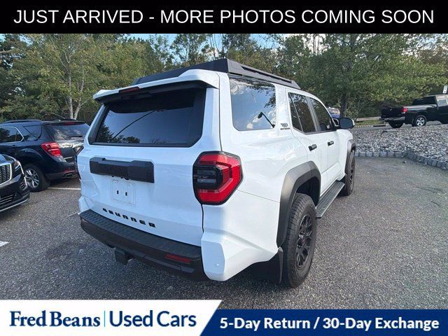 Used 2025 Toyota 4Runner TRD Off-Road Premium AWD/4WD image 8