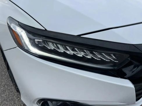 Used 2022 Honda Accord Sport image 30