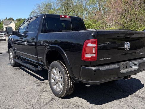 Used 2023 RAM 2500 Limited w/ Off Road Package AWD/4WD image 9