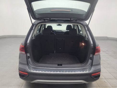 Used 2023 Volkswagen Taos S FWD image 29