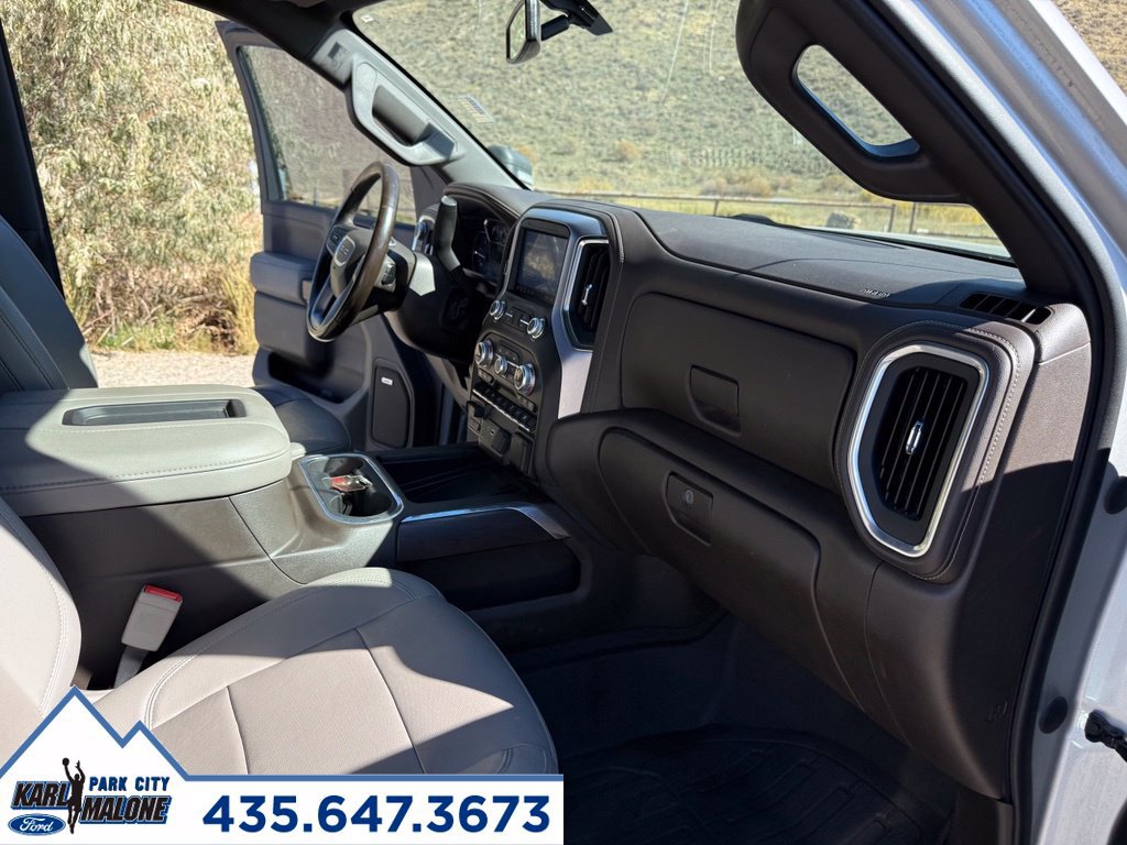 Used 2022 GMC Sierra 3500 SLT w/ SLT Premium Package AWD/4WD image 35