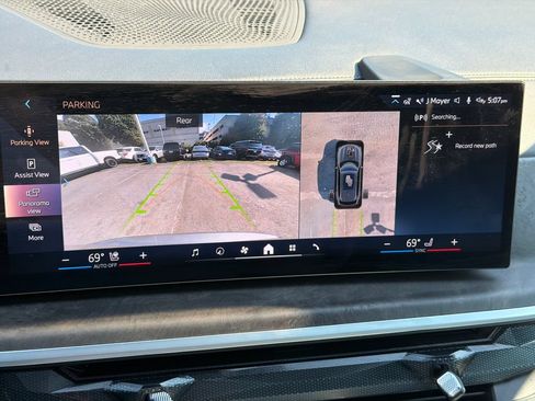 Used 2025 BMW X5 xDrive40i AWD/4WD image 26