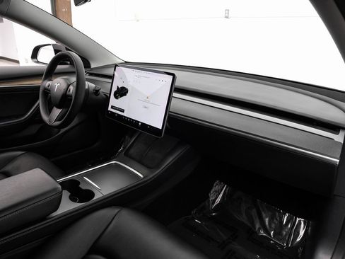 Used 2022 Tesla Model 3 Long Range image 20