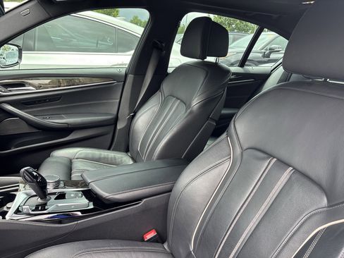Used 2019 BMW 530i w/ M Sport Package RWD image 37