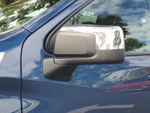 Used 2019 Chevrolet Silverado 1500 LT w/ All-Star Edition image 17