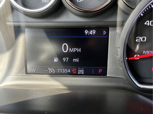 Used 2019 Chevrolet Silverado 1500 LT w/ All-Star Edition AWD/4WD image 23