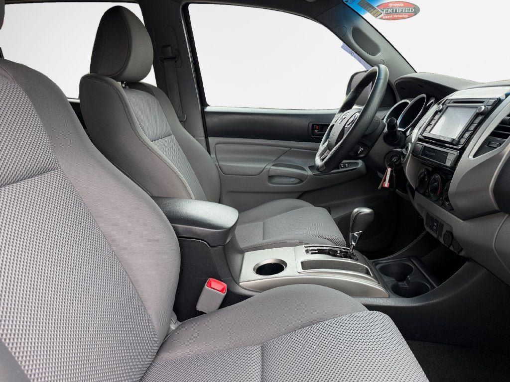 Used 2015 Toyota Tacoma 4x4 Double Cab w/ TRD Off-Road Package image 25