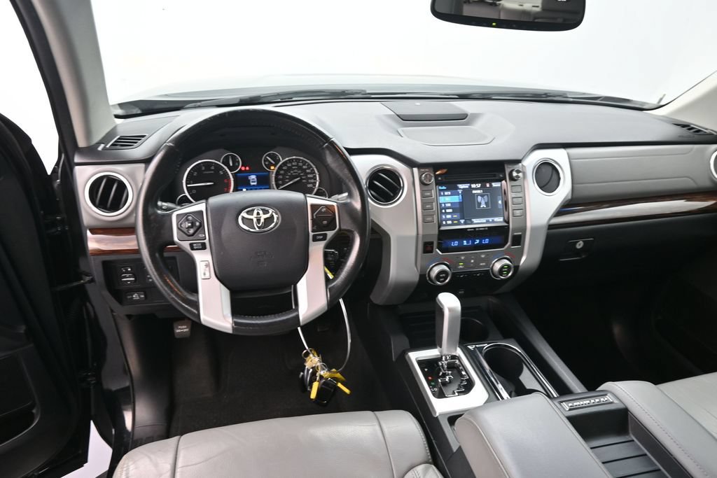 Used 2016 Toyota Tundra Limited RWD image 19