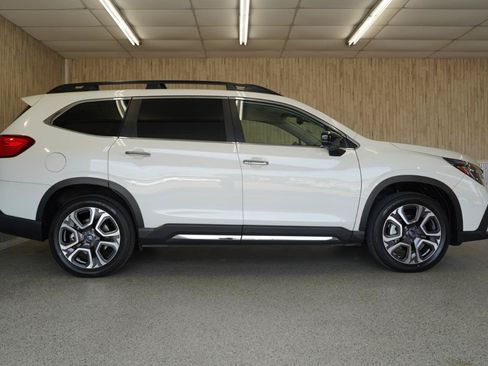 Used 2026 Subaru Ascent Touring AWD/4WD image 6