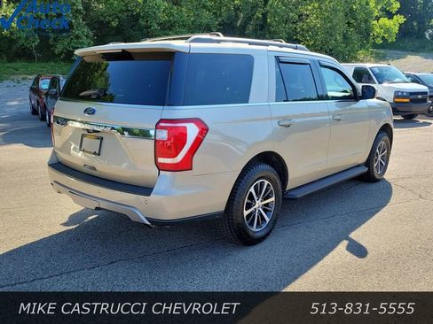 Used 2018 Ford Expedition XLT w/ Cargo Package AWD/4WD image 5