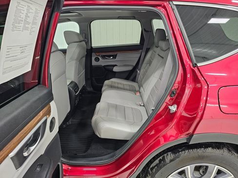 Used 2022 Honda CR-V Touring image 3
