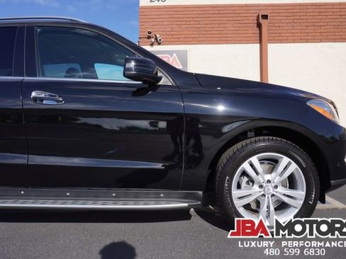 Used 2014 Mercedes-Benz ML 350 ML Class 350 SUV Rear DVD image 45