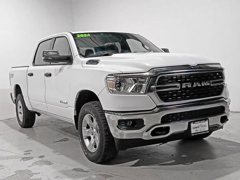 Used 2024 RAM 1500 Big Horn image 34