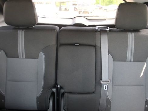 Used 2024 Chevrolet Blazer LT w/ Convenience Package FWD image 26