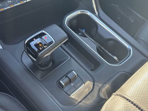 Used 2024 GMC Sierra 1500 Denali w/ Denali Reserve Package image 26