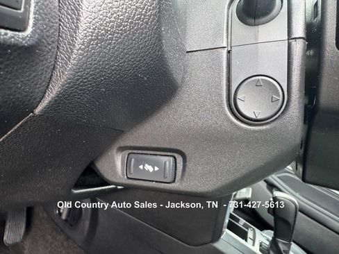 Used 2017 Ford Explorer Limited w/ Equipment Group 301A AWD/4WD image 33