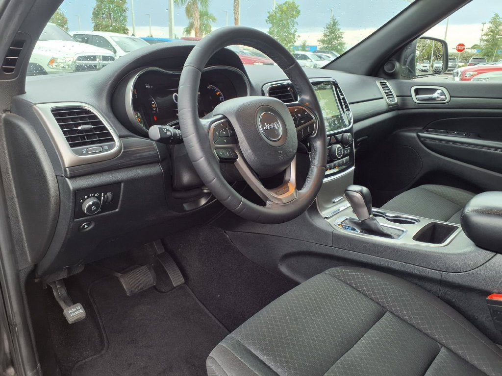 Used 2022 Jeep Grand Cherokee Laredo E RWD image 20