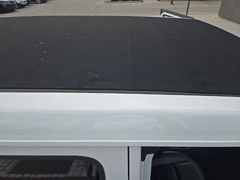 Used 2020 Jeep Wrangler Unlimited Sahara image 21