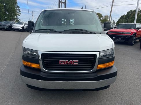 Used 2023 GMC Savana 2500 w/ Driver Convenience Package RWD image 8