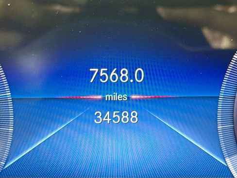 Used 2022 Mercedes-Benz GLE 450 GLE 450 w/ Revised AMG Line Exterior image 11