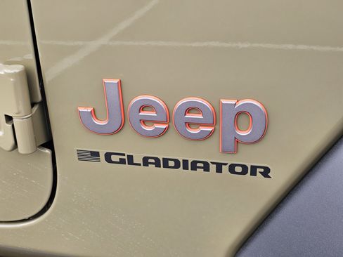 New 2026 Jeep Gladiator Mojave image 7