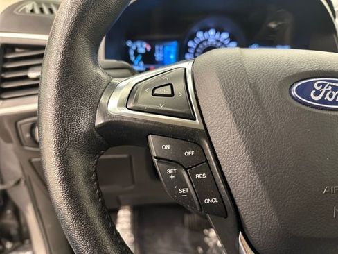 Certified 2024 Ford Edge SEL image 23